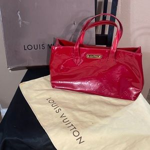 Louis Vuitton Vernis red purse